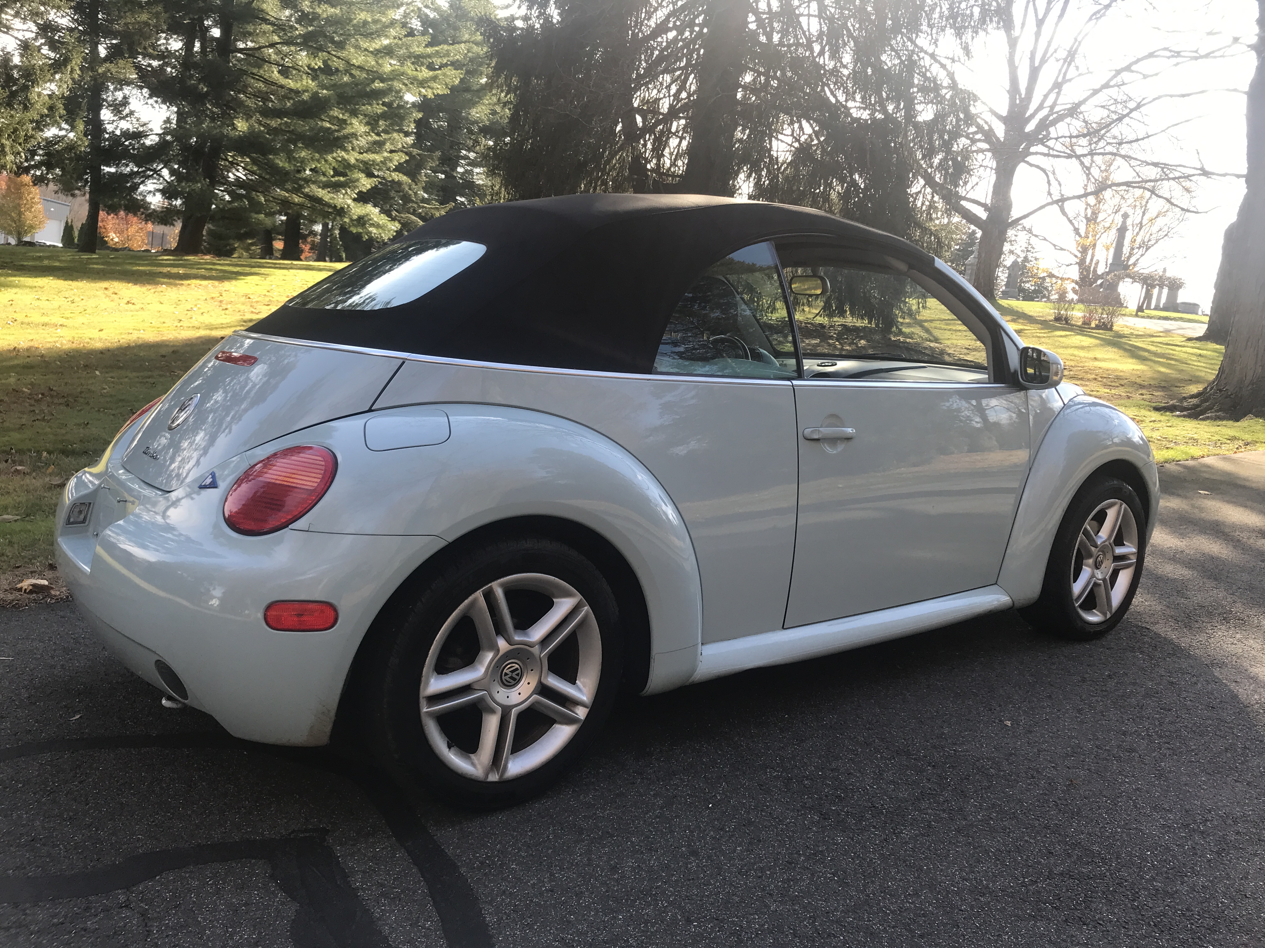 2004 Volkswagen New Beatle Convertible Cabriolet Turbo with 82K — photo 31